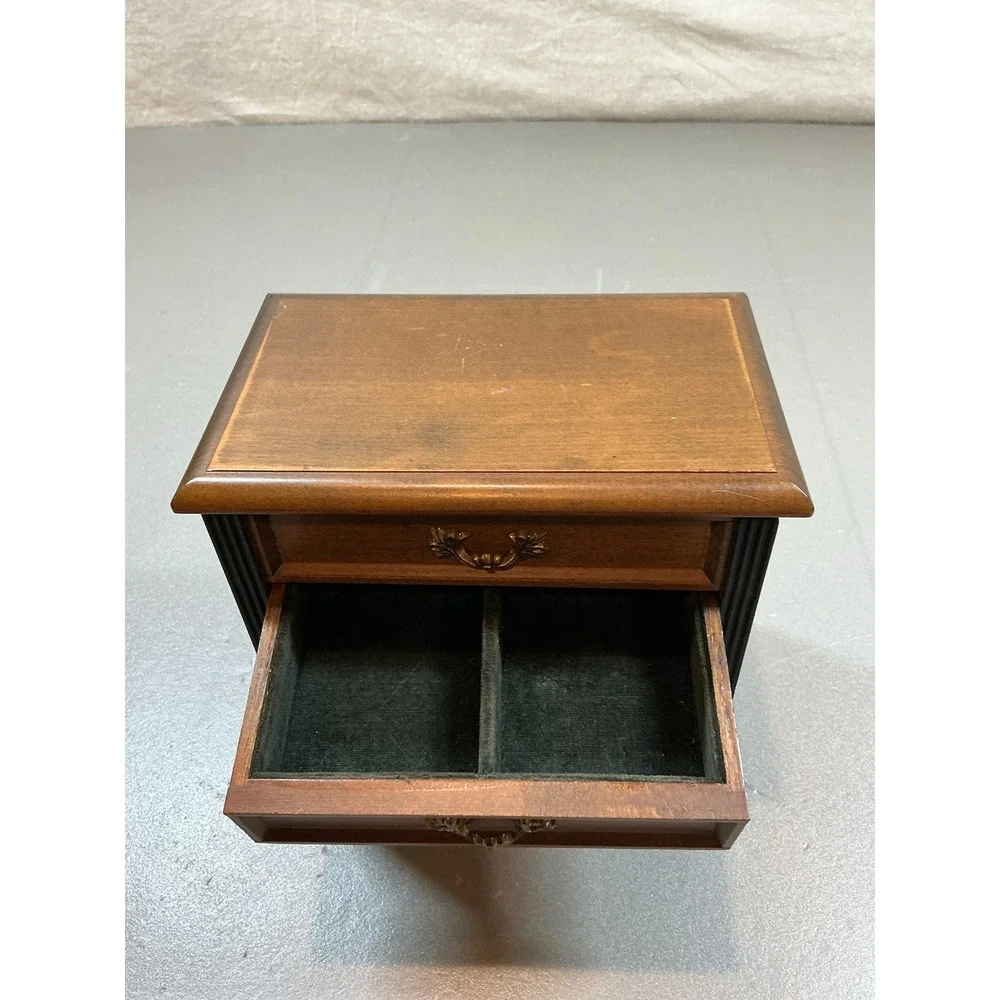 N/A vintage wooden